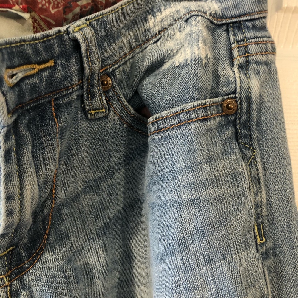 Lucky Brand Size 2 Capri Jeans - Picture 15 of 16